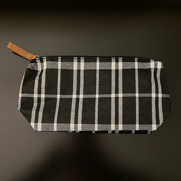 Plaid Bag - Picture 4 of 9